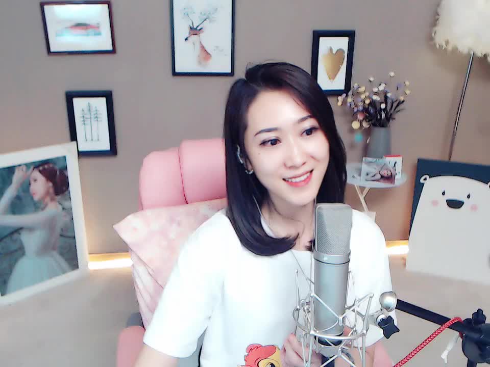 joy丫宝 昨天 来听听我唱的《感谢有你》 吧! 13079次浏览 2 13