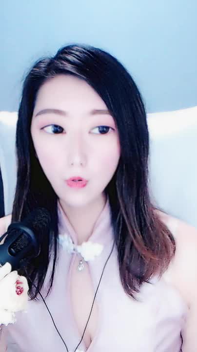 韩笑笑v 2019年12月19号 来听听我唱的《一生有你》 吧!